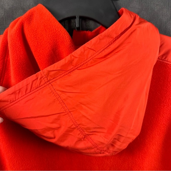 All in Motion Kids Red Pullover Hoodie L (10/12) - Picture 3 of 7